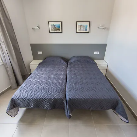 Apartamento Palmeras 1.1 Rosas