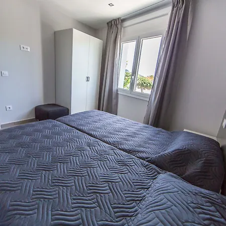 Apartamento Palmeras 1.1 Rosas